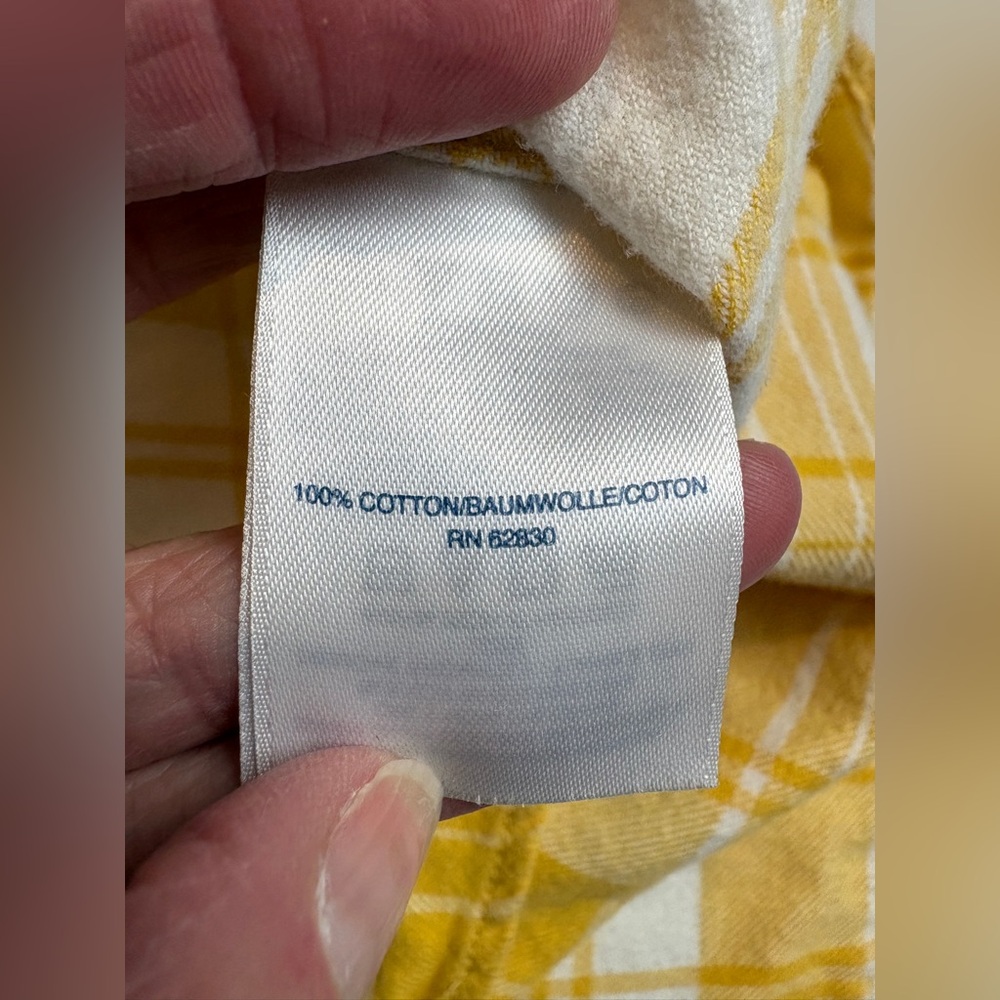 Land’s End yellow and white flannel size 8 - Picture 6 of 6